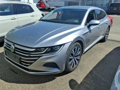 Gebraucht VW Arteon Elegance 150 PS (110 kW) 2023 Silber Limousine