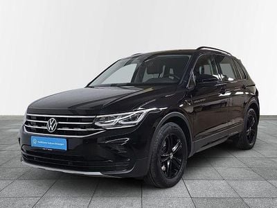 Deep black perleffekt Gebraucht 2023 VW Tiguan Sport SUV | 32.990 € (Fairer Preis)
