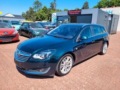 Grün Gebraucht 2014 Opel Insignia Business Kombi | 7.590 € (Fairer Preis)