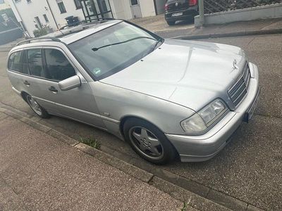 Mercedes C230