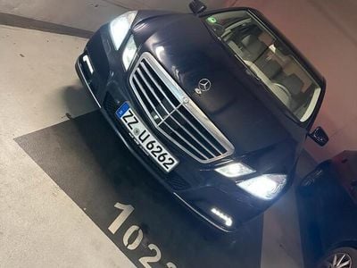 Mercedes E220