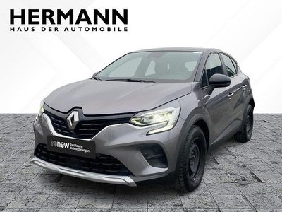 Grau Gebraucht 2021 Renault Captur Zen SUV | 16.191 € (Fairer Preis)