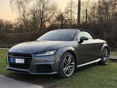 Gebraucht Audi TT Roadster Ambiente 230 PS (169 kW) 2018 Grau Cabrio