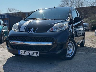 Gebraucht Peugeot 107 Filou 68 PS (50 kW) 2010 Schwarz Kleinwagen