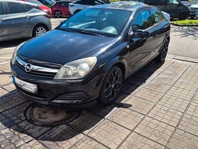 Second-hand Opel Astra GTC Sport 170 CP (125 kW) 2006 Negru Berlinǎ