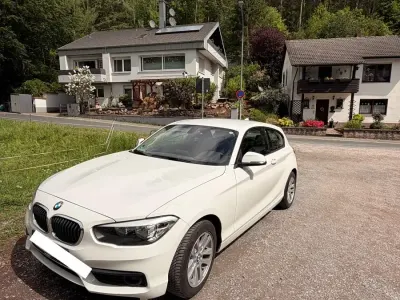 Używany BMW 116 101 KM (74 kW) 2016 Biały Hatchback