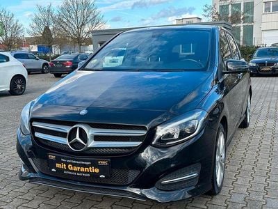 Usado Mercedes B200 136 HP (100 kW) 2016 Preto Monovolume