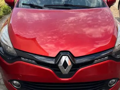 Gebraucht Renault Clio Expression 72 PS (52 kW) 2014 Rot Kleinwagen