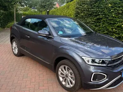 Gebraucht VW T-Roc Cabriolet Style 150 PS (110 kW) 2022 Blau Cabrio