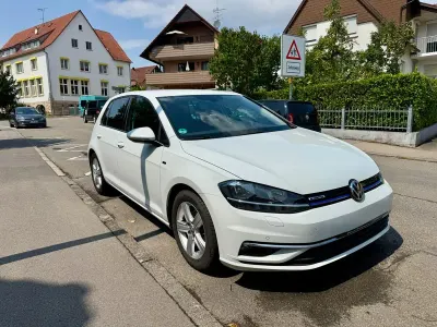 Gebraucht VW Golf VII Join 131 PS (96 kW) 2018 Weiß Limousine