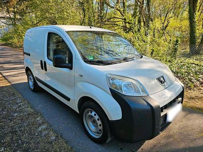 Usata Peugeot Bipper 75 CV (55 kW) 2009 Bianco Monovolume