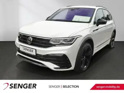 Gebraucht VW Tiguan R-line 150 PS (110 kW) 2022 Weiß SUV