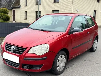 Gebraucht VW Polo 80 PS (58 kW) 2006 Rot Kleinwagen