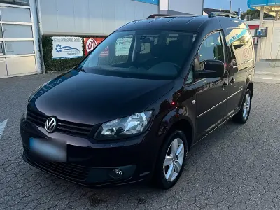 Gebraucht VW Caddy 140 PS (102 kW) 2014 Violet Van / Kleinbus