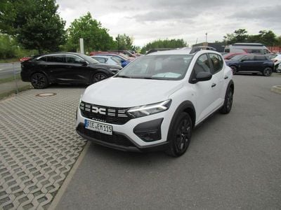 Neu Dacia Sandero Essentiel 91 PS (66 kW) 2025 Weiß Kleinwagen