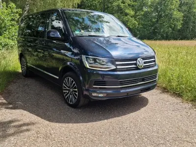 Gebraucht VW Multivan Highline 150 PS (110 kW) 2019 Blau Van / Kleinbus