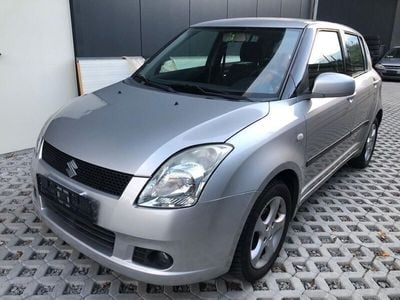 Gebraucht Suzuki Swift Club 92 PS (67 kW) 2006 Silber Kleinwagen
