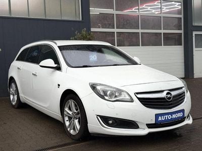 Gebraucht Opel Insignia Business Innovation 170 PS (125 kW) 2016 Weiß Kombi