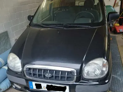 Gebraucht Hyundai Atos 58 PS (42 kW) 2001 Schwarz Kleinwagen