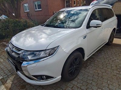 Mitsubishi Outlander P-HEV