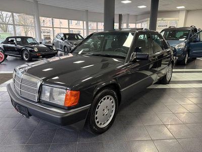 Gebraucht Mercedes 190 109 PS (80 kW) 1992 Schwarz Limousine