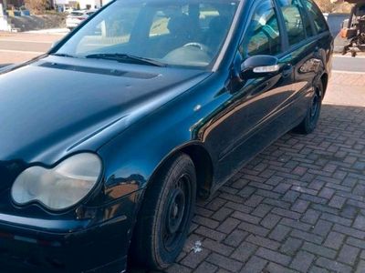 gebraucht Mercedes C200 mit Tüv