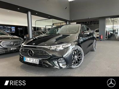 Gebraucht Mercedes CLA200 AMG 184 PS (135 kW) 2026 Metalliclack kosmosschwarz Limousine