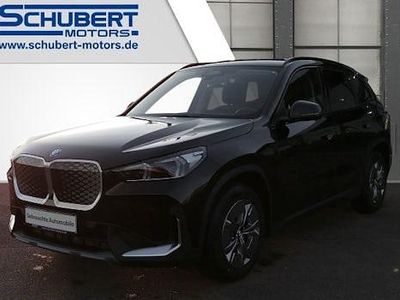 Schwarz Gebraucht 2025 BMW iX1 SUV | 44.900 € (Fairer Preis)