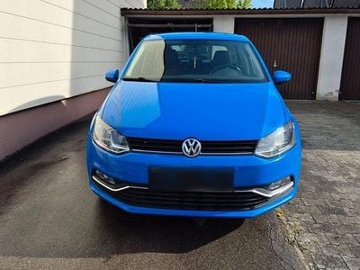 Usata VW Polo Comfortline 90 CV (66 kW) 2016 Blu Utilitaria