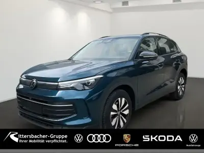 Gebraucht VW Tiguan Goal 150 PS (110 kW) 2025 Blau SUV