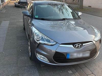 Gebraucht Hyundai Veloster 140 PS (102 kW) 2012 Grau Kleinwagen