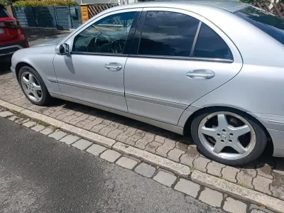 Gebraucht Mercedes 200 163 PS (119 kW) 2003 Grau Kombi