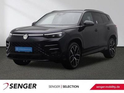 Grenadillschwarz metallic Gebraucht 2025 VW Tayron R-line SUV | 49.480 € (Superpreis)