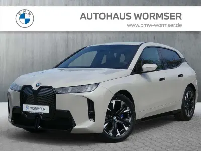 Nouă BMW iX M Sport 300 kW (408 CP) 2026 Gri SUV