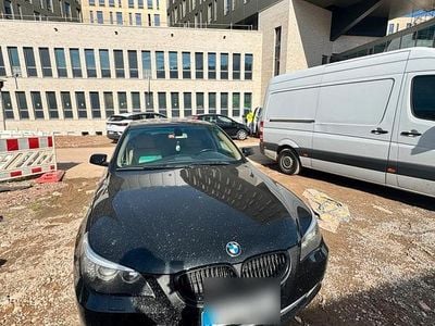 BMW 525