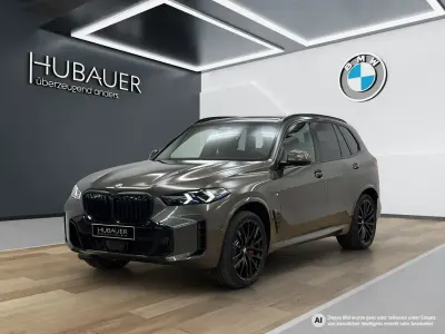 Neu BMW X5 M Sport 298 PS (219 kW) 2026 Braun SUV
