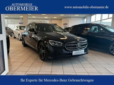 Gebraucht Mercedes E220 Night 194 PS (142 kW) 2021 Schwarz Limousine