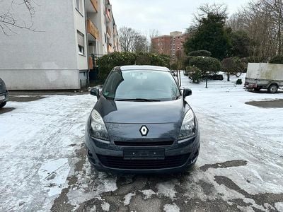 Grau Gebraucht 2010 Renault Grand Scénic III Van / Kleinbus | 2.399 € (Superpreis)