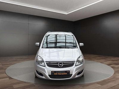 Gebraucht Opel Zafira Family 140 PS (102 kW) 2013 Argon silber/ice silver (m2) Van / Kleinbus