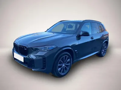 Gebraucht BMW X5 M Sport 530 PS (389 kW) 2025 Manufacturer SUV