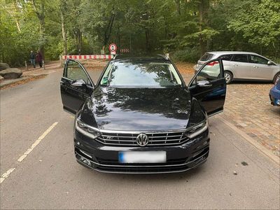 Gebraucht VW Passat R-line 190 PS (139 kW) 2018 Schwarz Kombi