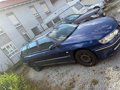 Peugeot 406