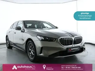 Brugt BMW 520 Comfort Edition 208 HK (152 kW) 2024 Grå Sedan