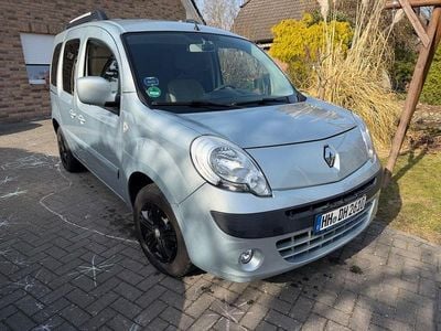 Gebraucht Renault Kangoo Luxe 106 PS (77 kW) 2012 Silber Van / Kleinbus
