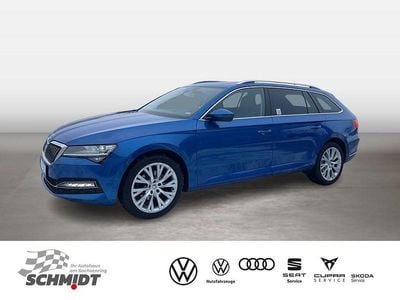 Gebraucht Skoda Superb Style 150 PS (110 kW) 2022 Blau Kombi