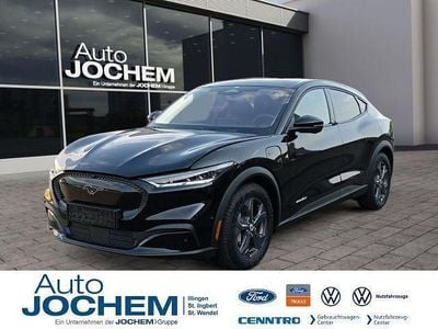 Schwarz Gebraucht 2022 Ford Mustang Mach-E Standard Range SUV | 36.444 € (Teuer)