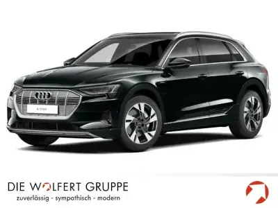 Gebraucht Audi e-tron Advanced Plus 300 kW (408 PS) 2022 Mythosschwarz metallic SUV