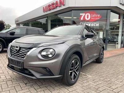 Neu Nissan Juke N-Connecta 94 PS (69 kW) 2025 Grau SUV