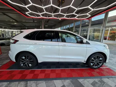 Begagnad Ford Edge 209 HK (153 kW) 2017 Vit SUV
