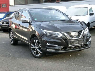 gebraucht Nissan Qashqai 1.6 dCi TEKNA+ EU6 / Navi,Leder,SHZ,PanoGD,LMF